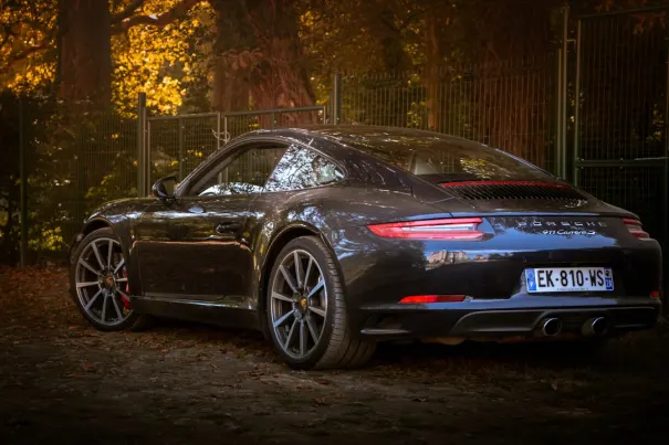 Emojino Cazino Cazinou Aplicație Android/iOS